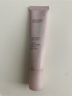 Artistry Replenishing Eye Crème 15 ml 0.5 fl oz Amway Made In USA used as sample